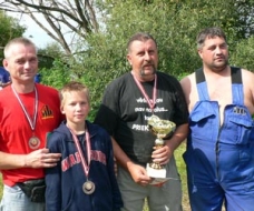 Pludiņmakšķerēšanā uzvar “Aiviekstes būvnieks”