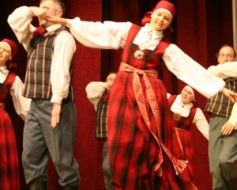 Pašdarbības kolektīviem — jauni uzdevumi
