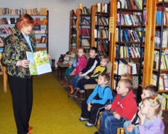 Kas grāmatas mīl, tas pasauli zina