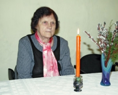 “Visvairāk žēl nolaupītās jaunības”