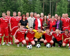 Pateicība sponsoriem un skatītājiem — skaista uzvara