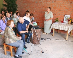 Piemin profesoru un viņa līdzgaitniekus