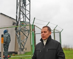 Uzstāda Vidzemes televīzijas raidītāju