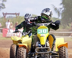 Daira pirmā sezona motosportā