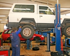 Autoservisi plāno ieviest pašapkalpošanos