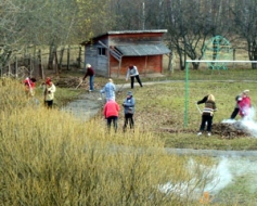 Bērnudārzā — lielā sakopšanas talka