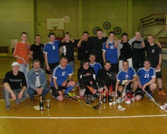 Florbola pavasaris turpinās