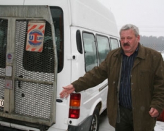 Pasažierus pārvadās vietējie