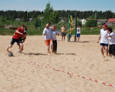 Ģimnāzisti sporto kopā ar vecākiem