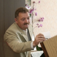 Ievēlē arī vietnieku un izpilddirektoru