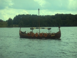 Latviešu sāga Daugavas ūdeņos