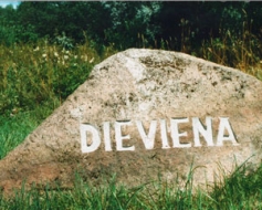 Par Dievienas akmens tapšanu