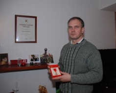 “Kuļāju kājas krējuma burkā”