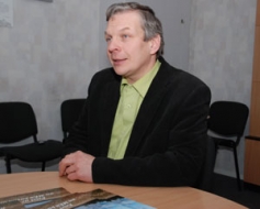 Sausā zāle ir daudzveidīgās dzīvnieku valsts mājvieta
