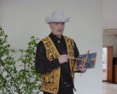 Mūsdienu Minhauzens Jānis Anmanis