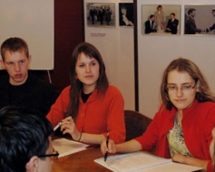 Neatkarības atjaunošanai veltīts seminārs