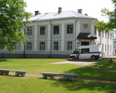 Dome palīdz policijai