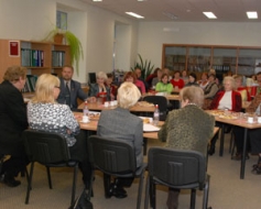 Cilvēku katastrofu var pārvarēt, dodot aizmetņus domāšanai