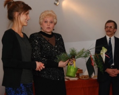 Atklāj izstādi “Orķestra skaņas”