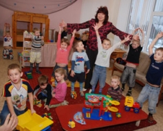 Gaida ciemos Ziemassvētku vecīti