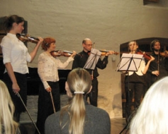 Skan “Sinfonietta Rīga” vijoles