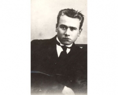 „Es zinu, reiz nākšu atpakaļ / Ar mirdzumu spožu uz pleciem” (J. Grots)