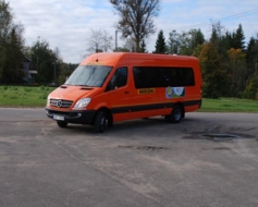 Cer nomainīt autobusu