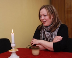 “Labāk neēdīšu, bet kaut ko redzēšu”