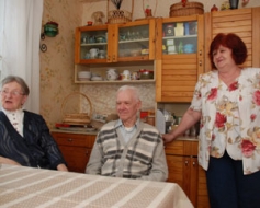 Sibīrijas taigā dzimusī ģimene
