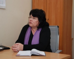 Cenšas pielāgoties šābrīža smagajai situācijai, kā var