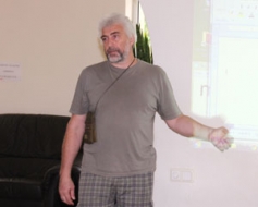 “Pieslēdzies, Latvija!” apmāca seniorus datorzinībās
