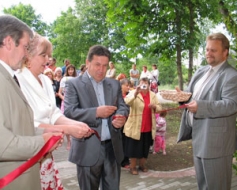 Sanāca, sadziedāja, sadejoja…
