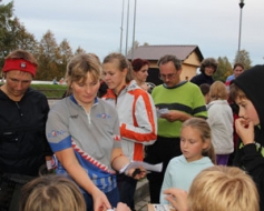 Pēc 22 kārtām izcīnīti Madonas kausi