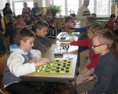 Sākumskolas skolēnu dambretes turnīrs
