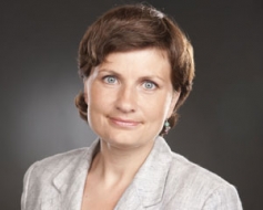 Iecerētā pensionēšanās vecuma paaugstināšana. Emocijas vai fakti?