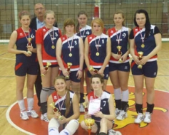 Čempiones volejbolā sievietēm – komanda “Heta”