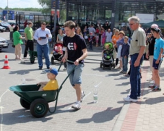 Dārza svētki saista ar jautrību un izklaidi