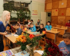 Skolotāju dienā kļūst par skolotājiem