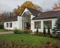 „Četras rudens raibumu dienas namiņā”