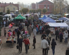 Tradicionālais tirgus Saieta laukumā
