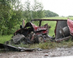 Divās auto avārijās divi mirušie