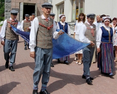 Dziesmu svētki ir oficiāli atklāti