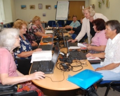Seniori vēlas iet līdzi laikam