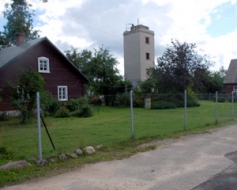 Sauleskalnā tiek nojaukts ūdenstornis