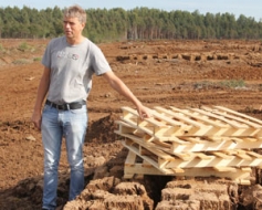 Sausais laiks labvēlīgs kūdras ieguvei
