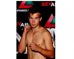 “Here to Win” MMA, kikboksa un boksa cīņu šovs Kuldīgā
