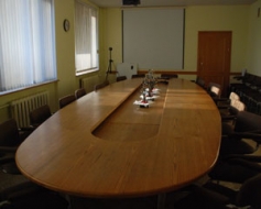 Vēlas saglabāt 17 deputātu vietas