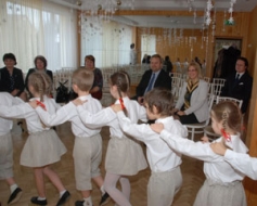 Ministre viesojas Cesvainē un Madonā