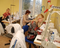 Šūšanas uzņēmumā top darba apģērbi