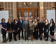 Piešķir 19 stipendijas par izcilību